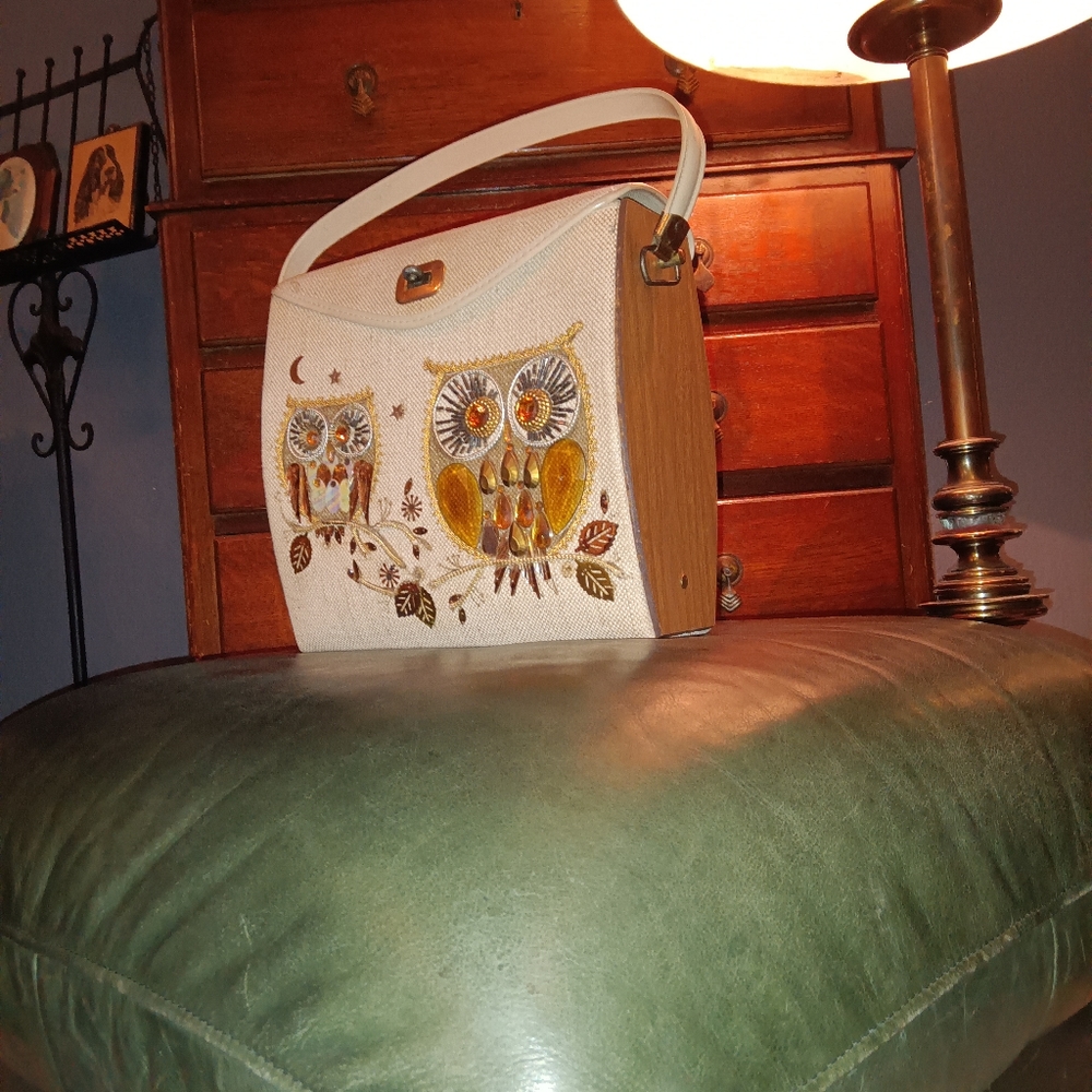 Vintage wood and crochet handbag. Owls